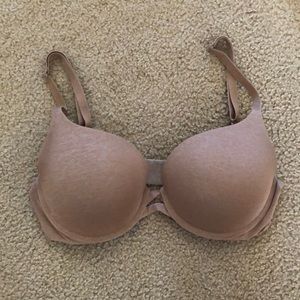 Victoria Secret 34D bra